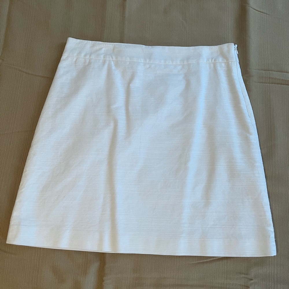 Ann Taylor white lined A-line skirt size 12